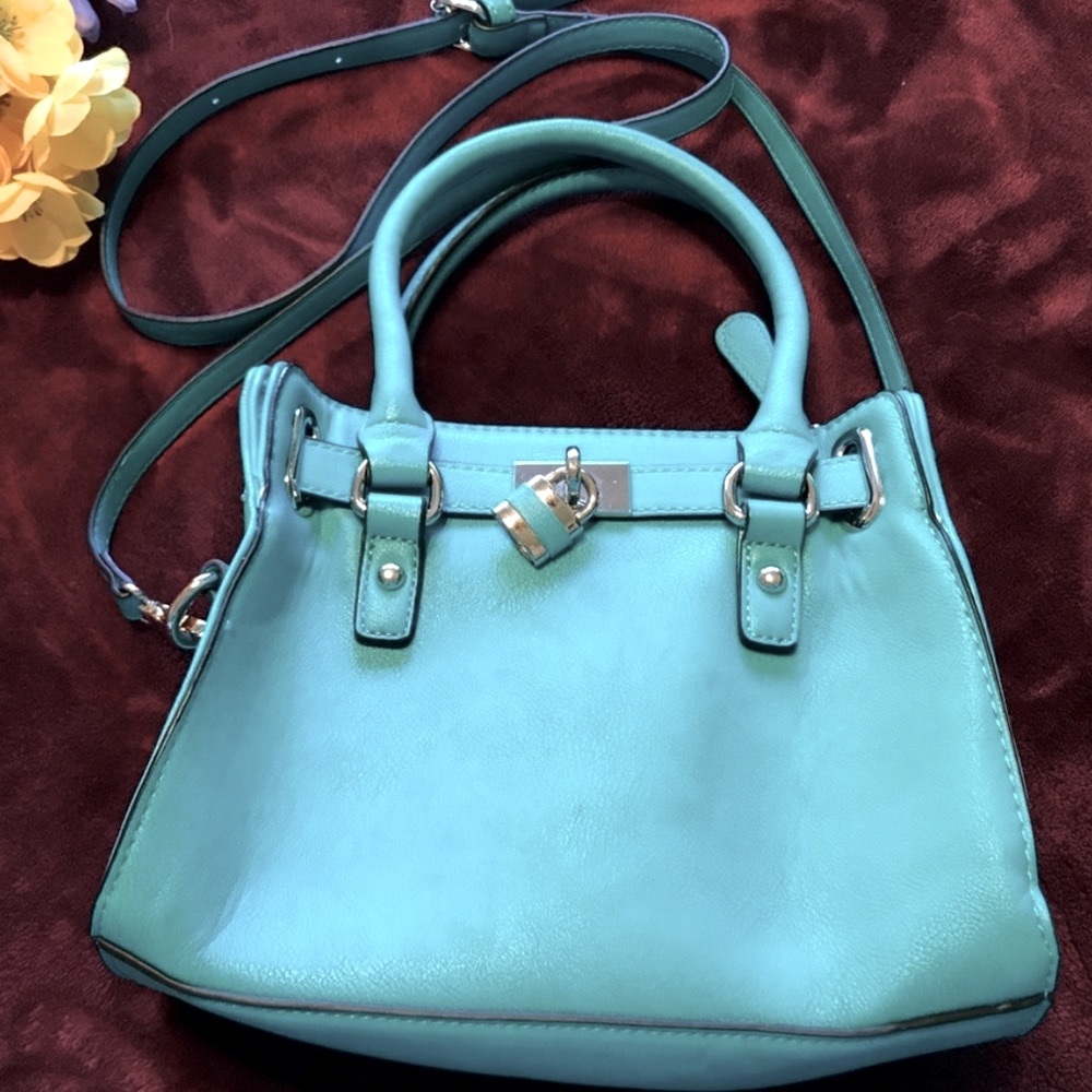 Charming Charlie Turquoise Small to Medium Shoulder Bag Handbag - Picture 7 of 7